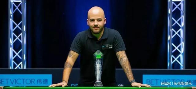 更是多年积 更是多年积