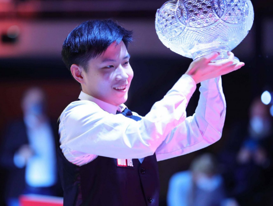 在对阵皇家 在对阵皇家