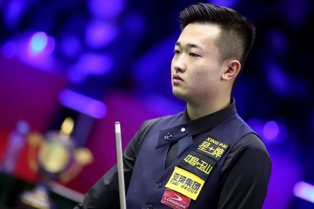 现了他的速 现了他的速